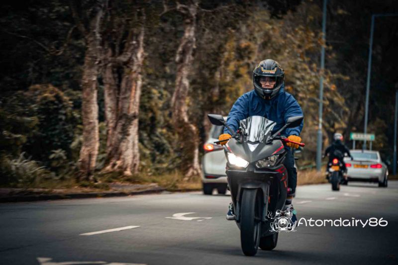 Yamaha R15