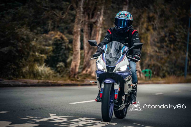 Yamaha R15