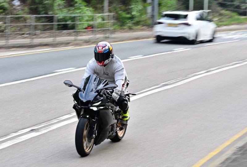 Yamaha R1