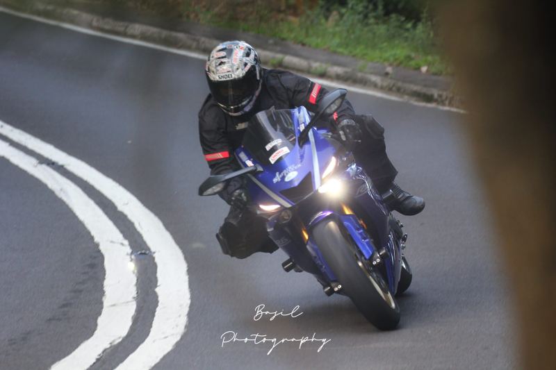 Yamaha R6