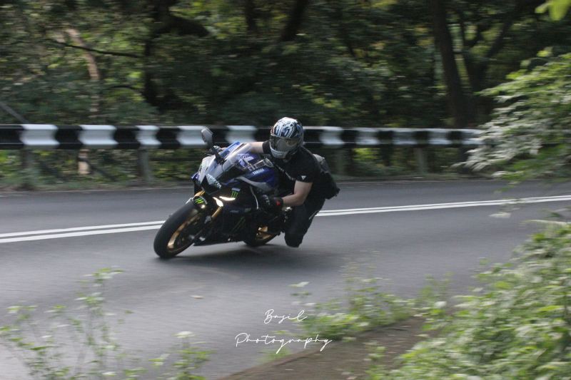 Yamaha R6