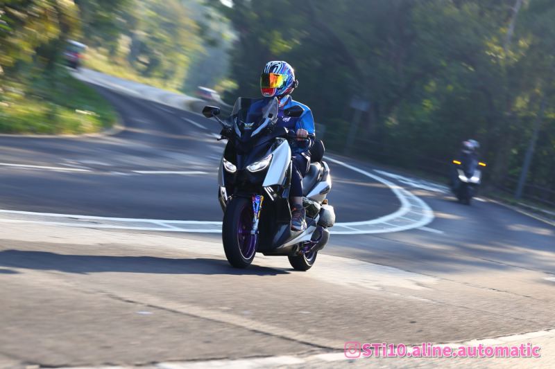 Yamaha X-Max