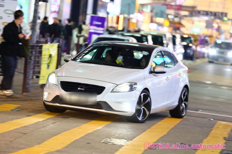 Volvo V40