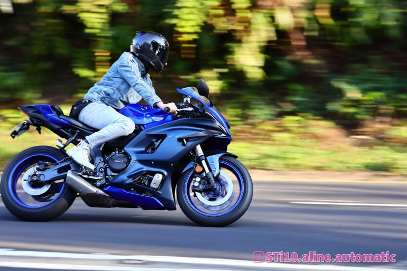 Yamaha R6