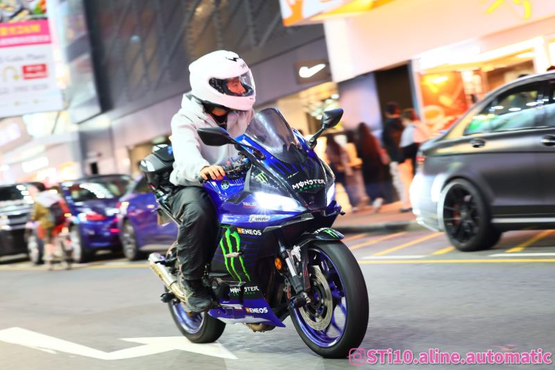 Yamaha R3