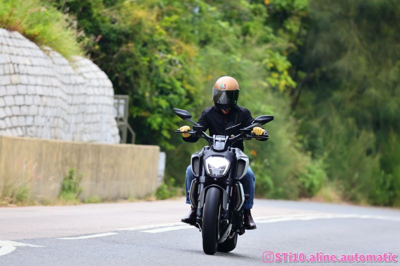 Ducati Diavel