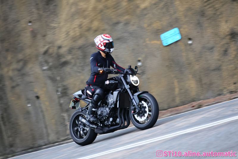 Honda CB1000R