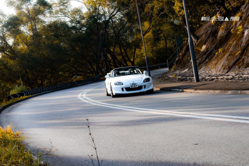 2024-12-23-white-lee-tesla-photo-834622ed436f