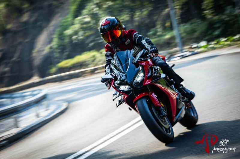 Honda CBR650R