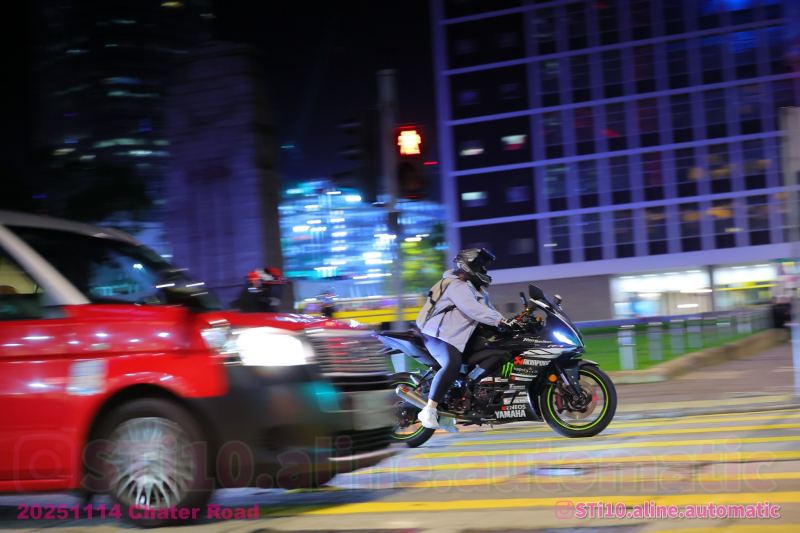 Yamaha R3