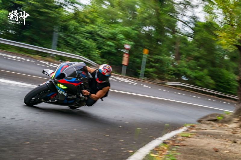 BMW S1000RR