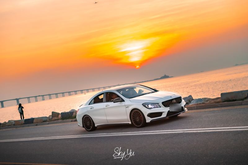 Mercedes-Benz CLA45 AMG