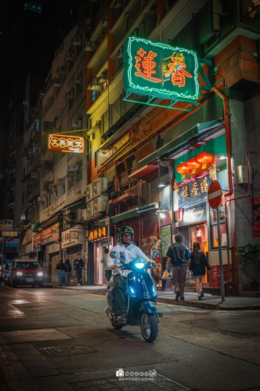 [12/11/2025] 中環蓮香樓(NIKON版) 攝點:中環威靈頓街 時間:20:45-2200 IG:Z.enok_hk 需要刪除相片/高清相片詳情請DM