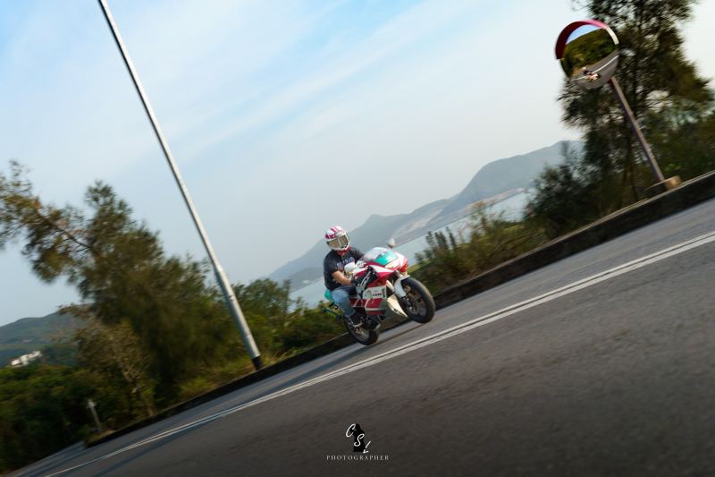 Yamaha FZ750