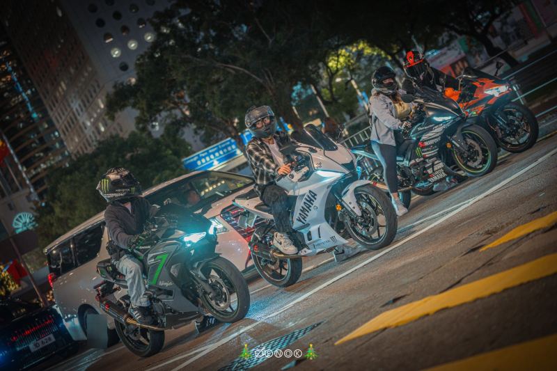 Yamaha R6