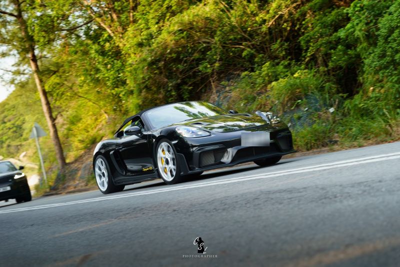 Porsche 718 Cayman GT4 RS