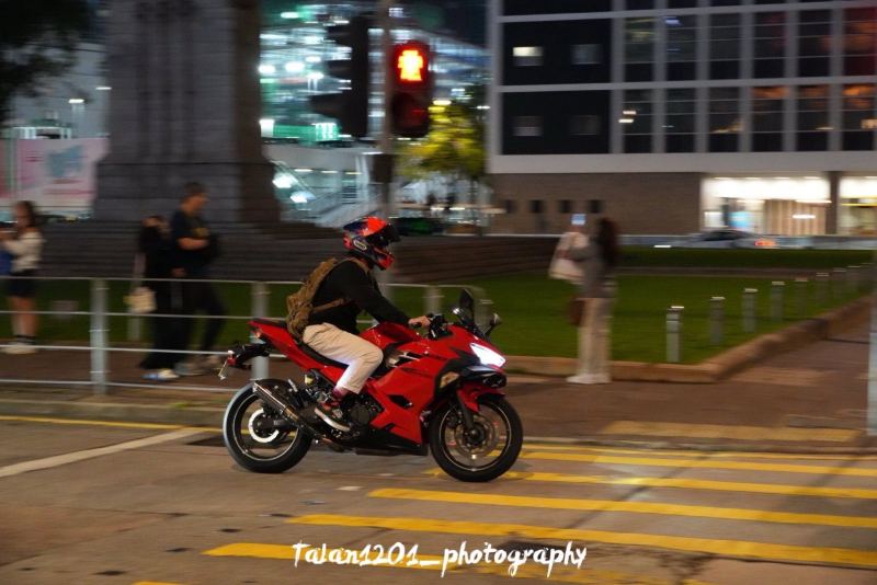 中環遮打道🎄 如要剷除/冇水印PM 14/11/2025 20:00-21:30 IG:Talan1201_photography Part 2 with 80 Attachments: