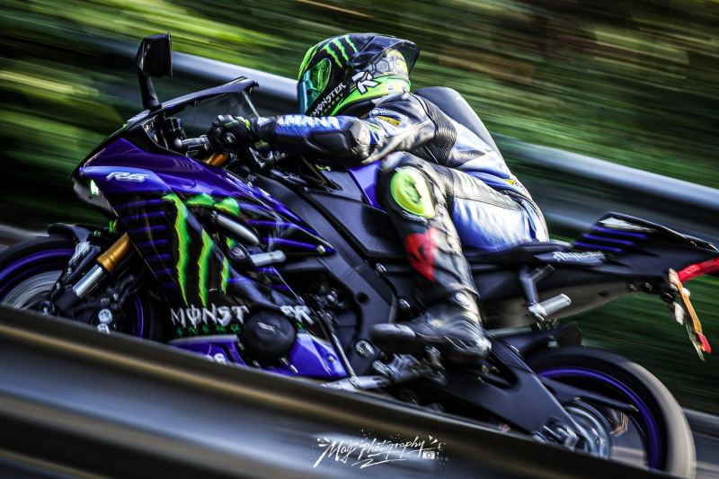 Yamaha R6