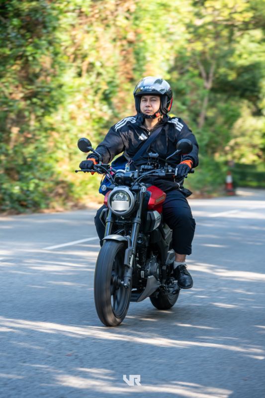 Honda CB300F