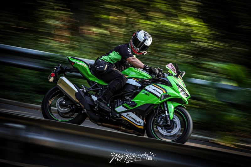 Kawasaki ZX-4RR