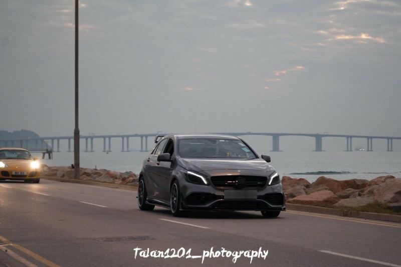 Mercedes-Benz A45 AMG
