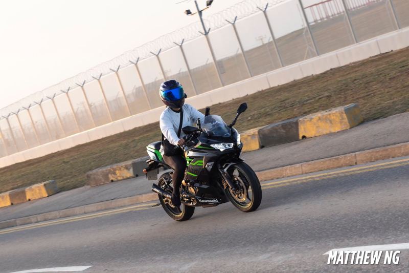Kawasaki Ninja 400
