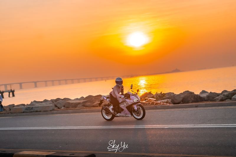 Yamaha R15