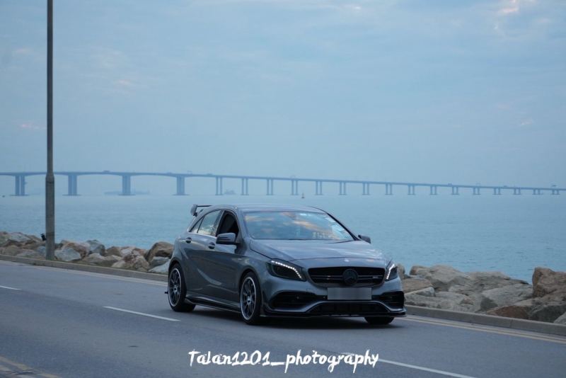 Mercedes-Benz A45 AMG