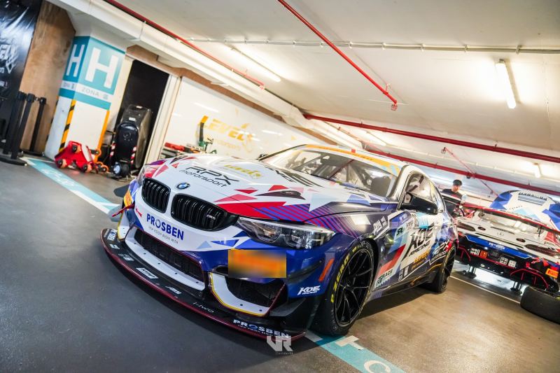 BMW M4