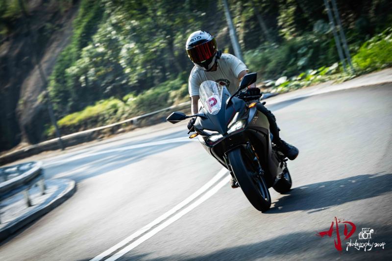 Yamaha R3