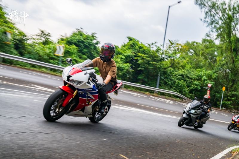 Honda CBR