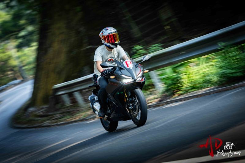 Yamaha R3