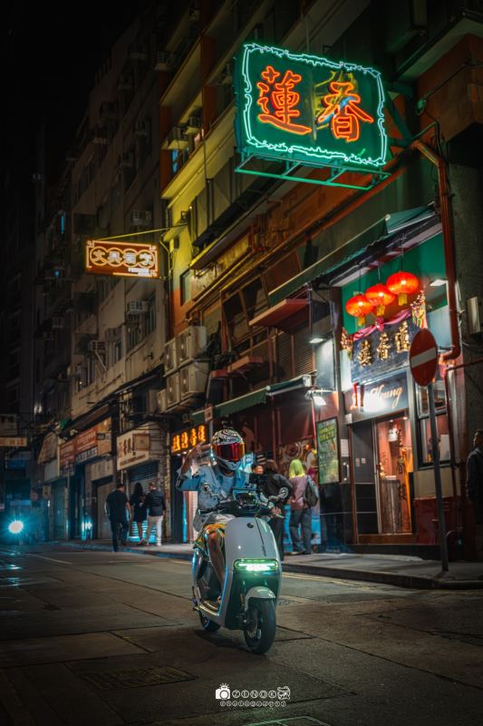 [12/11/2025] 中環蓮香樓(NIKON版) 攝點:中環威靈頓街 時間:20:45-2200 IG:Z.enok_hk 需要刪除相片/高清相片詳情請DM