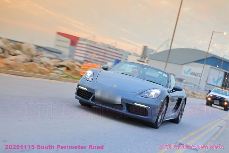 Porsche 718 Boxster