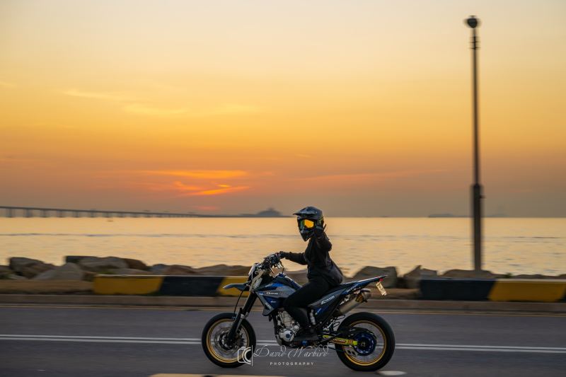 Yamaha R15