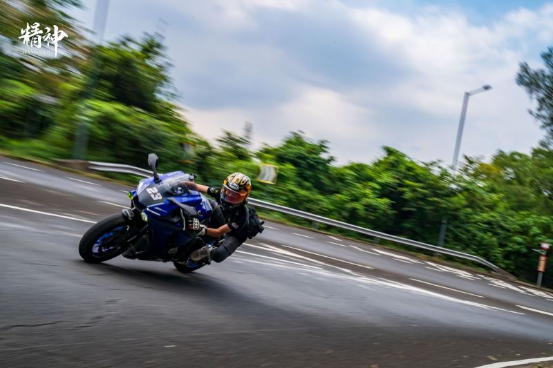Yamaha R25
