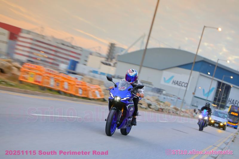 Yamaha R15