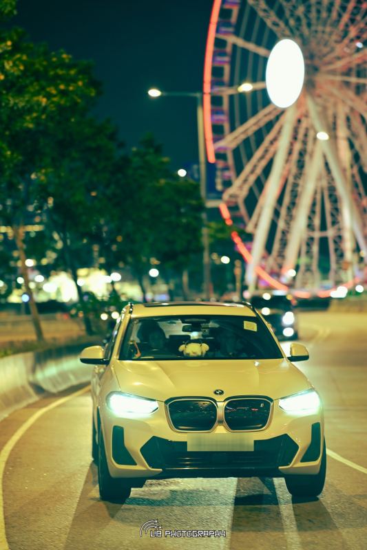BMW iX3