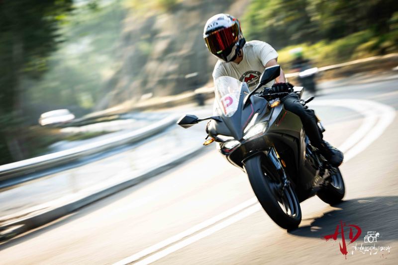 Yamaha R3