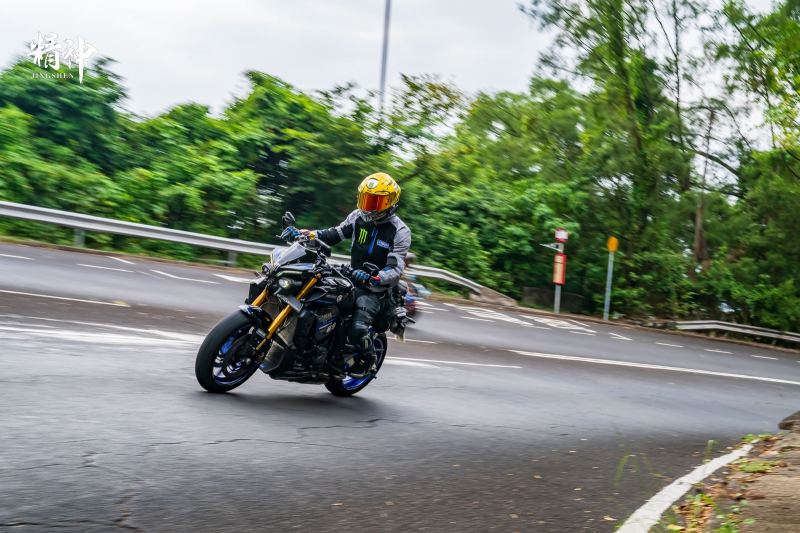 Yamaha MT-10