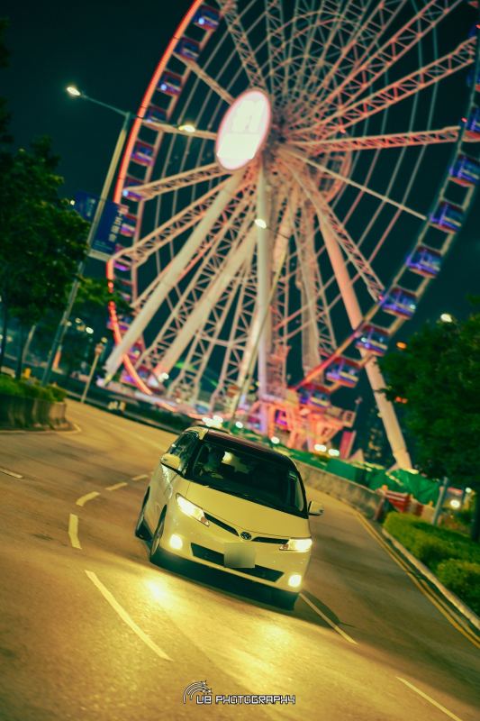 Toyota Estima