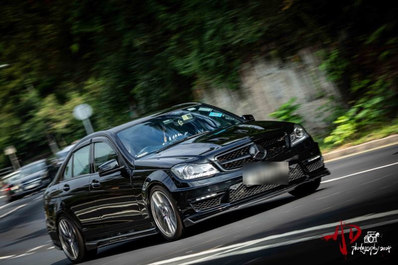 Mercedes-Benz C63 AMG