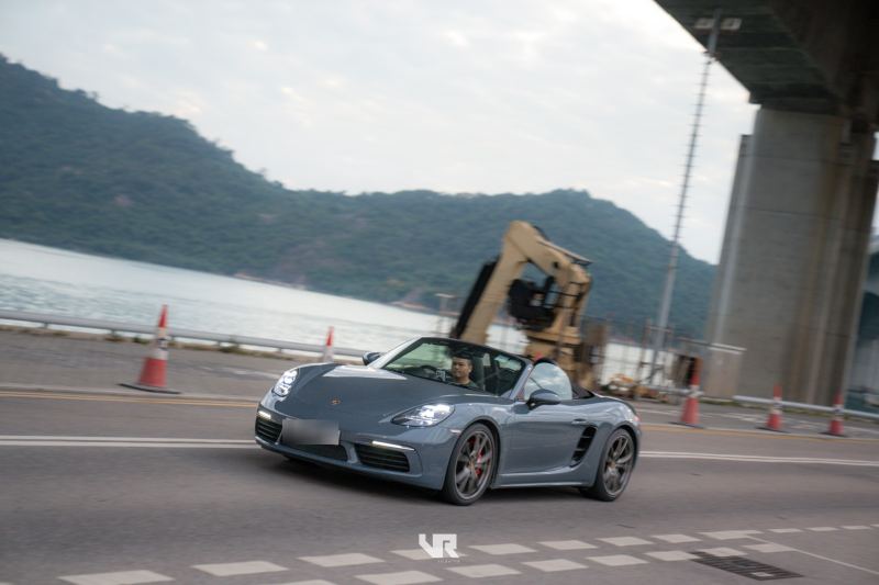 Porsche 718 Boxster