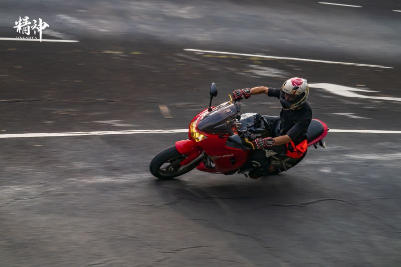 Honda VFR800F