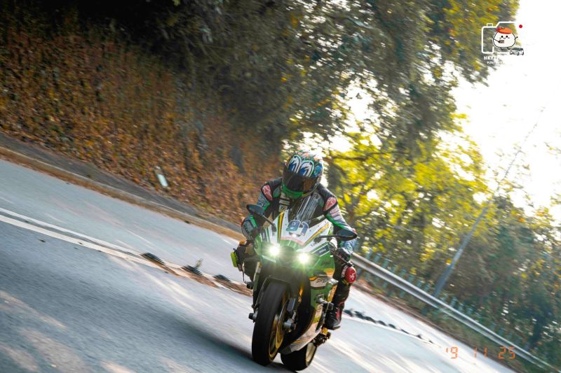 Yamaha R1