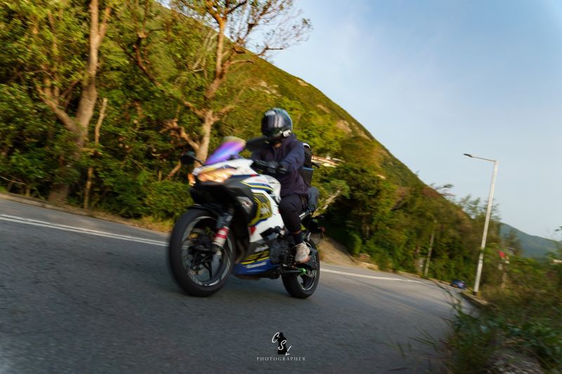 Yamaha R15