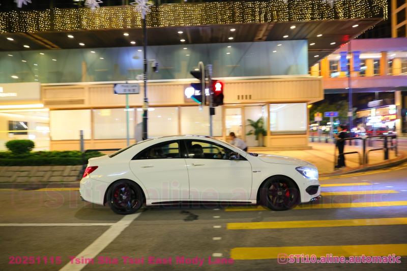 Mercedes-Benz CLA45 AMG