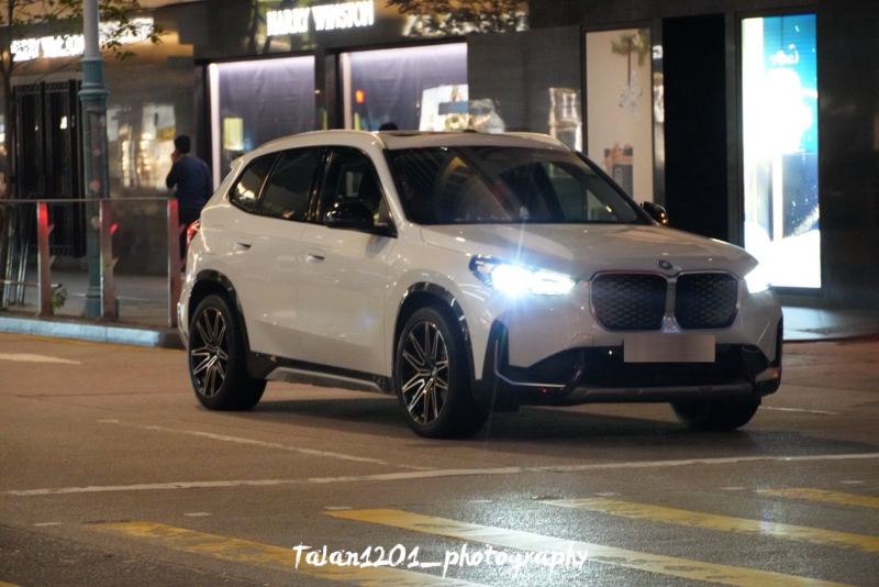 BMW iX3