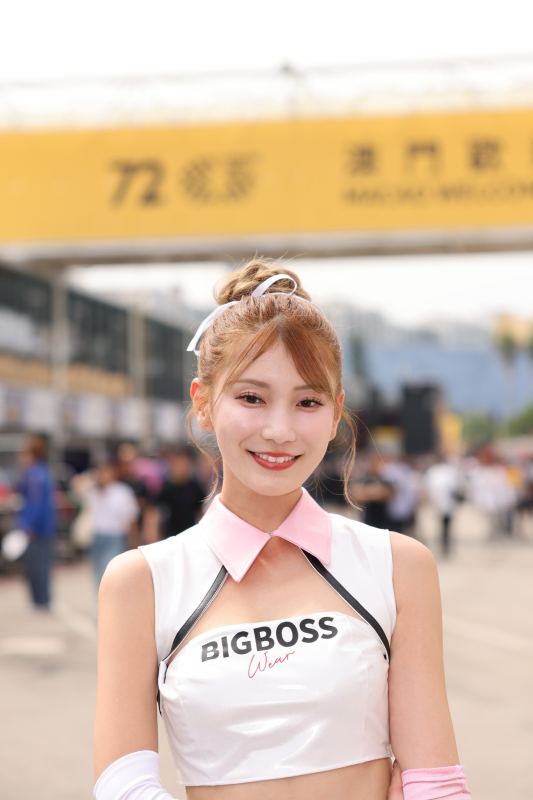 Day3～終於有🇯🇵櫻花妹🇯🇵出場🥰唔小心影咗幾張😅 Big Boss 模特兒： 1. Anera Tsujikado (辻門アネラ) 2. Makoto Minami (南真琴) 3. Mika Sawada (澤田実架) 4. Kiki Mizukami (水神きき) with 12 Attachments: