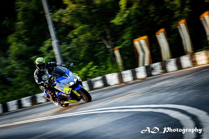Yamaha R15